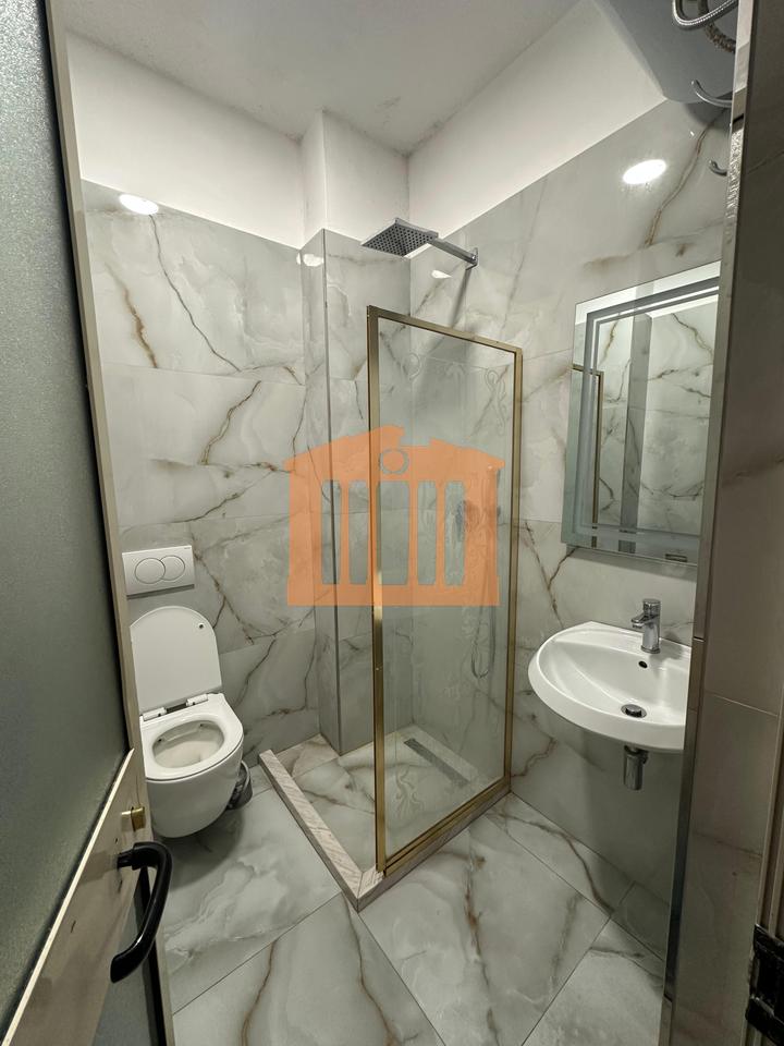 APARTAMENT 1+1 NE PLAZH - DURRES , PER QIRA !