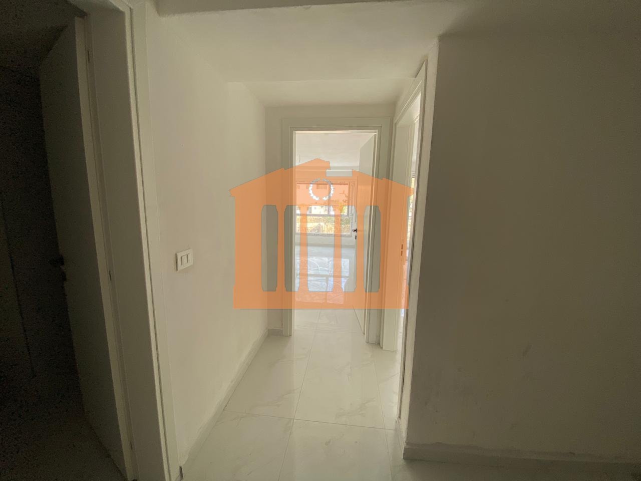 DUPLEX NE GOLEM, PER SHITJE!