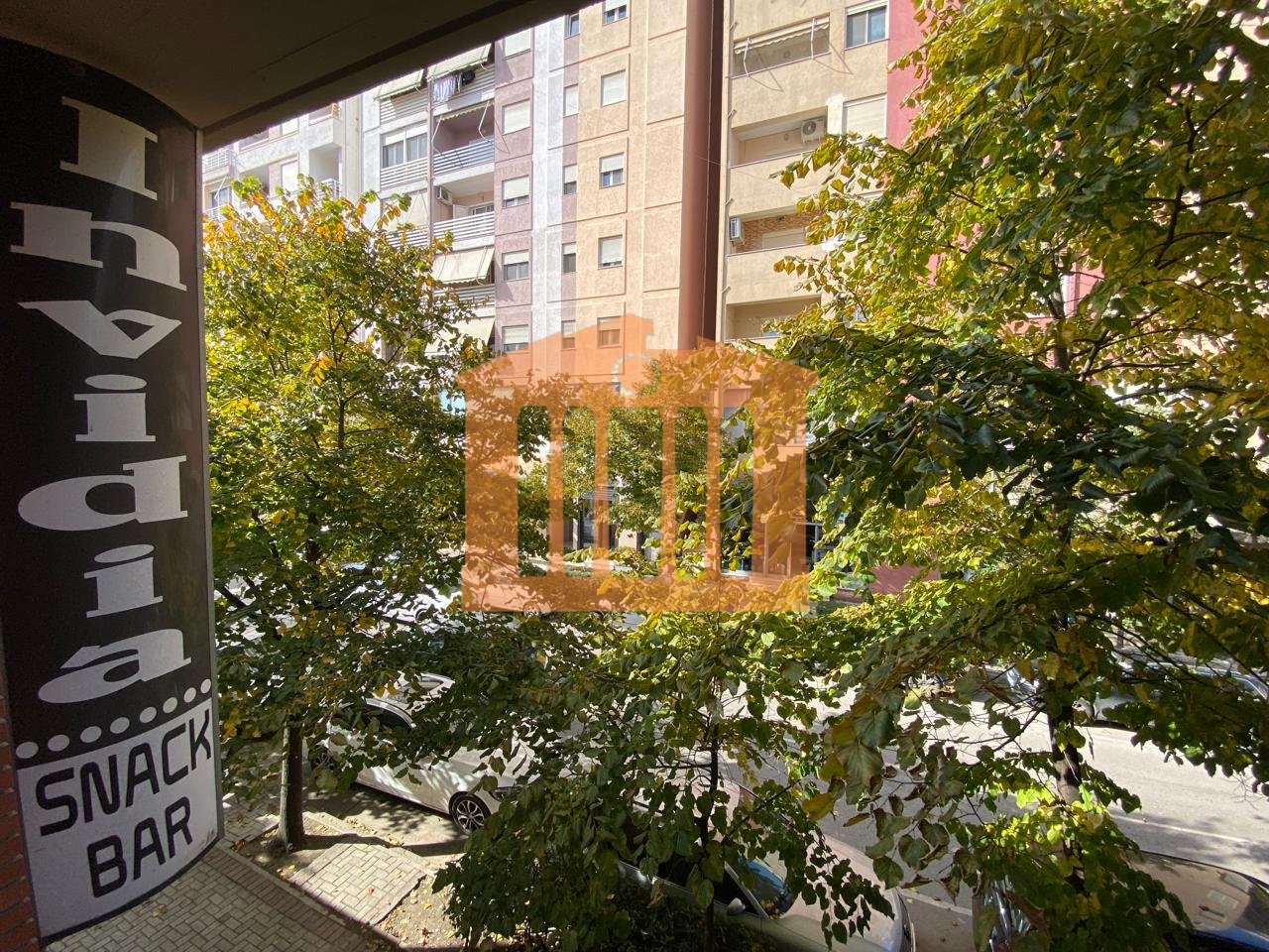 AMBIENTE COMMERCIALE VICINO A KAZAZ, IN VENDITA!