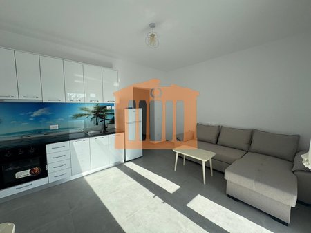 APARTAMENT 1+1+DEPO NE ISH KENETE, DURRES PER QIRA !