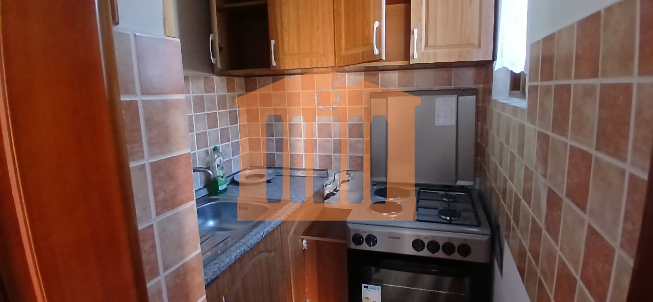 APARTAMENT 2+1 TE LAGJJA 10,DURRES PER QIRA!