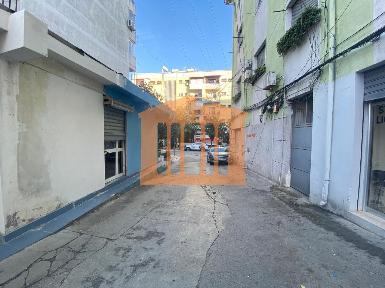 SHTEPI PRIVATE+AMBIENT BIZNESI NE QENDER DURRES, PER SHITJE!