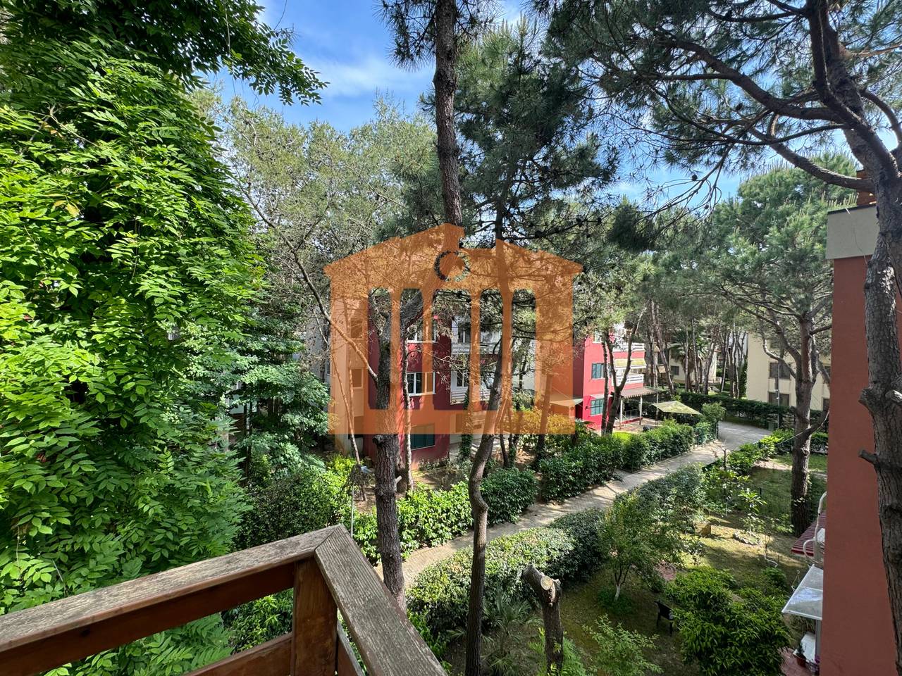 APARTAMENT 2+1TEK MAREA RESORT QERRET, PER SHITJE!