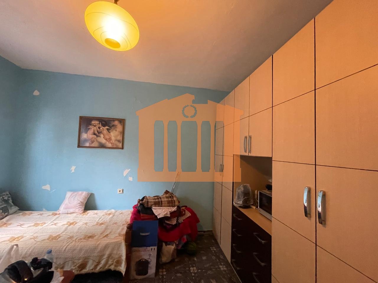 SHTEPI PRIVATE PRANE SHKOLLES EFTALI KOÇI, DURRES PER SHITJE !