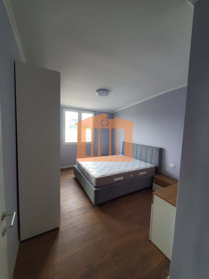 APARTAMENT 2+1 NE PLAZH ILIRIA DURRES, PER SHITJE!