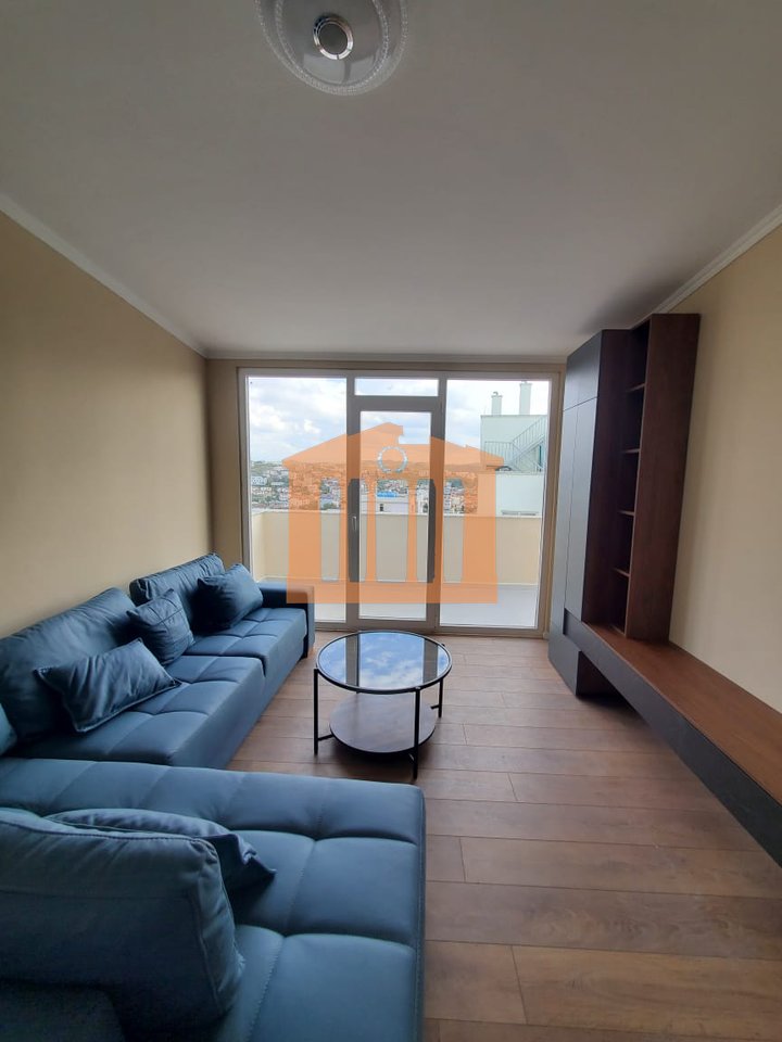 APARTAMENT 2+1 NE PLAZH ILIRIA DURRES, PER SHITJE!