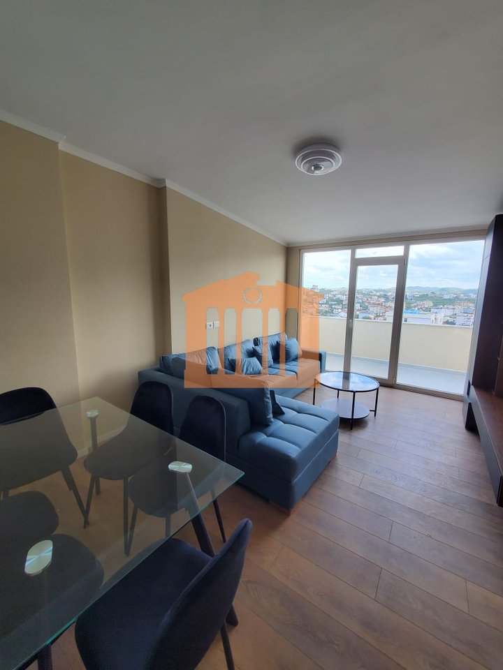 APARTAMENT 2+1 NE PLAZH ILIRIA DURRES, PER SHITJE!