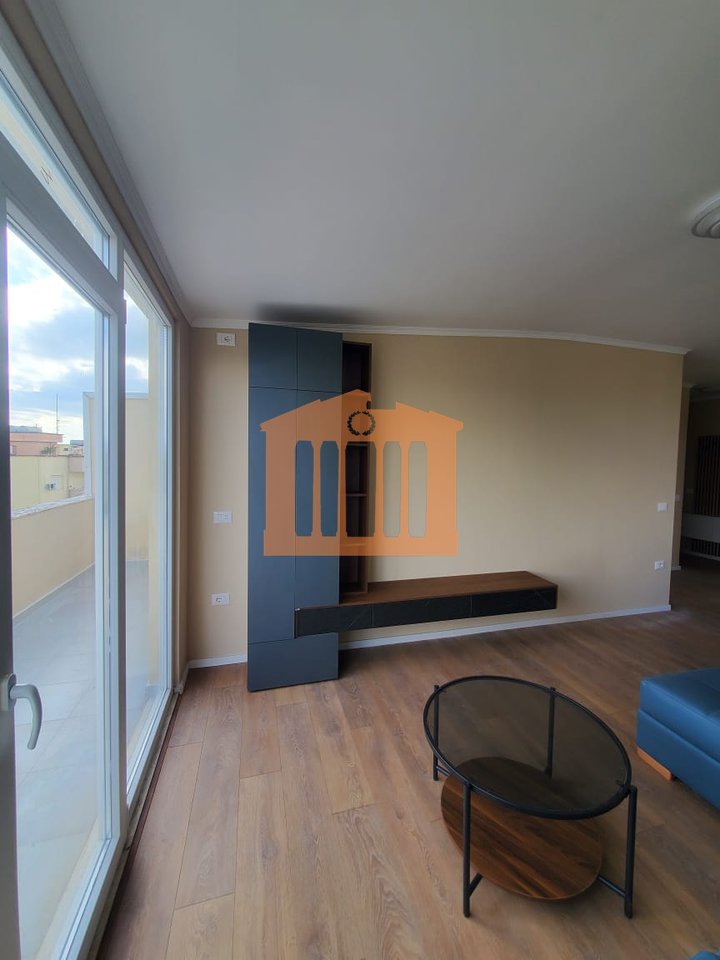 APARTAMENT 2+1 NE PLAZH ILIRIA DURRES, PER SHITJE!