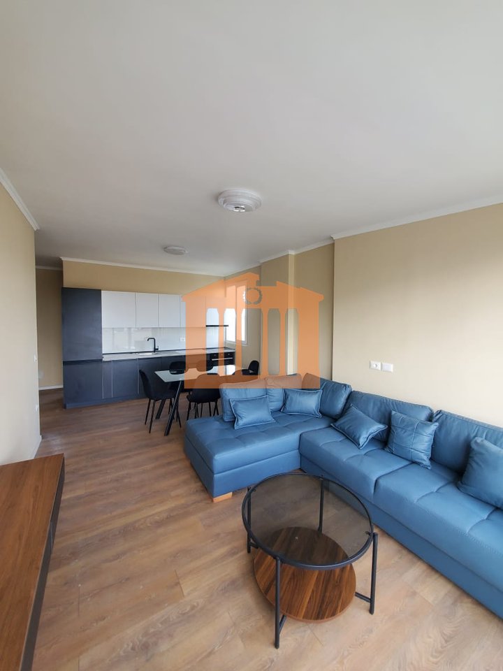 APARTAMENT 2+1 NE PLAZH ILIRIA DURRES, PER SHITJE!
