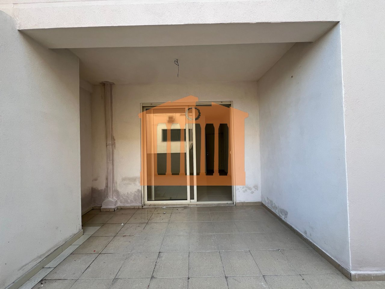 APARTMENT 2+1+2 SINGLE WORKER DURRES, FOR SALE!