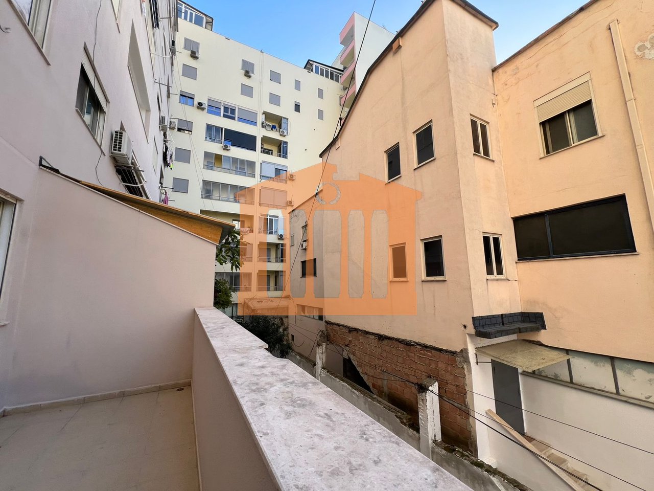 APARTMENT 2+1+2 SINGLE WORKER DURRES, FOR SALE!