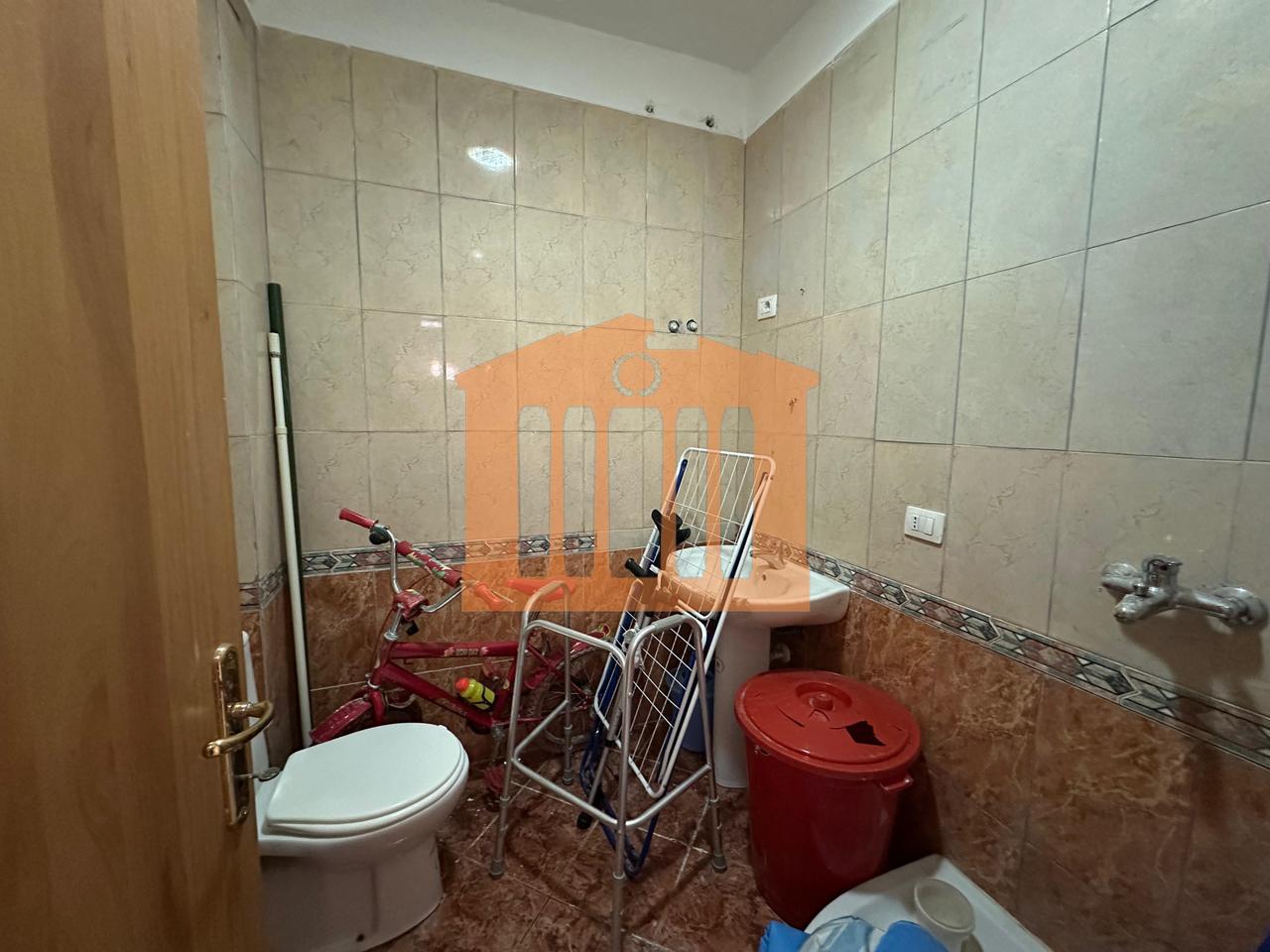 APPARTAMENTO 2+1+2+DEPOSITO VICINO ALLA SPIAGGIA - DURAZZO IN VENDITA!