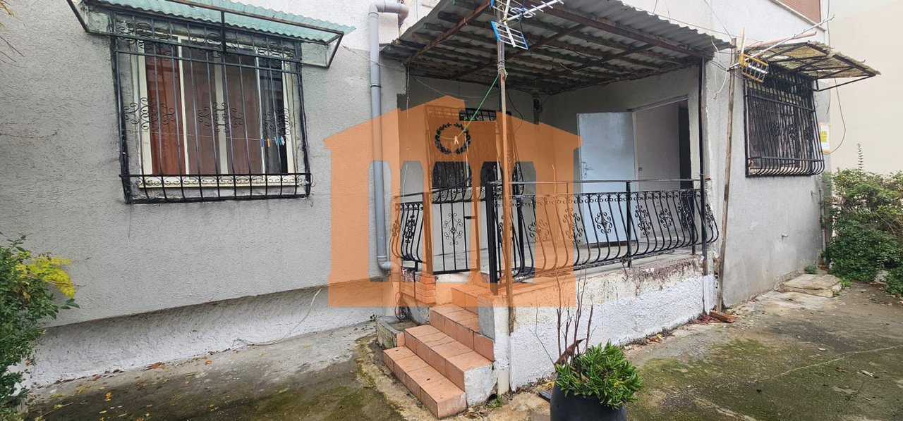 AMBIENT BIZNESI PRANE STADIUMIT DURRES, PER QIRA!