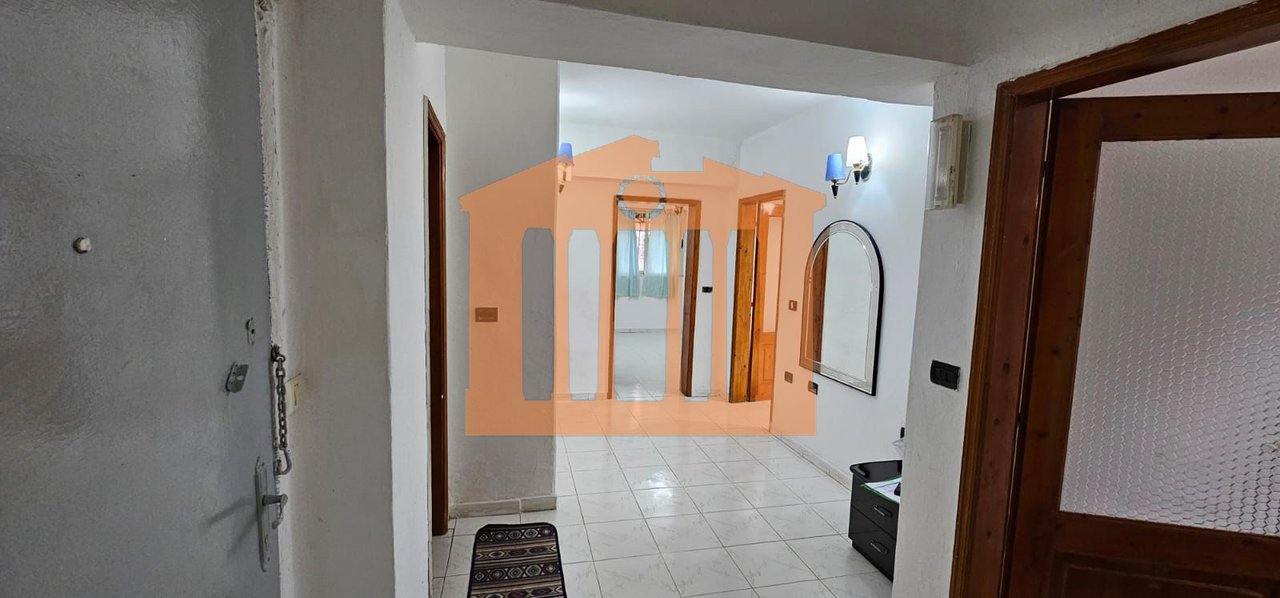 AMBIENT BIZNESI PRANE STADIUMIT DURRES, PER QIRA!