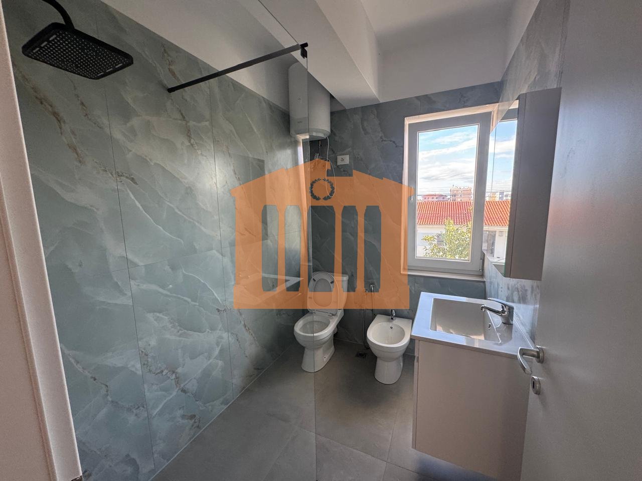 APARTAMENT 1+1 NE ISH KENETE, DURRES PER QIRA !