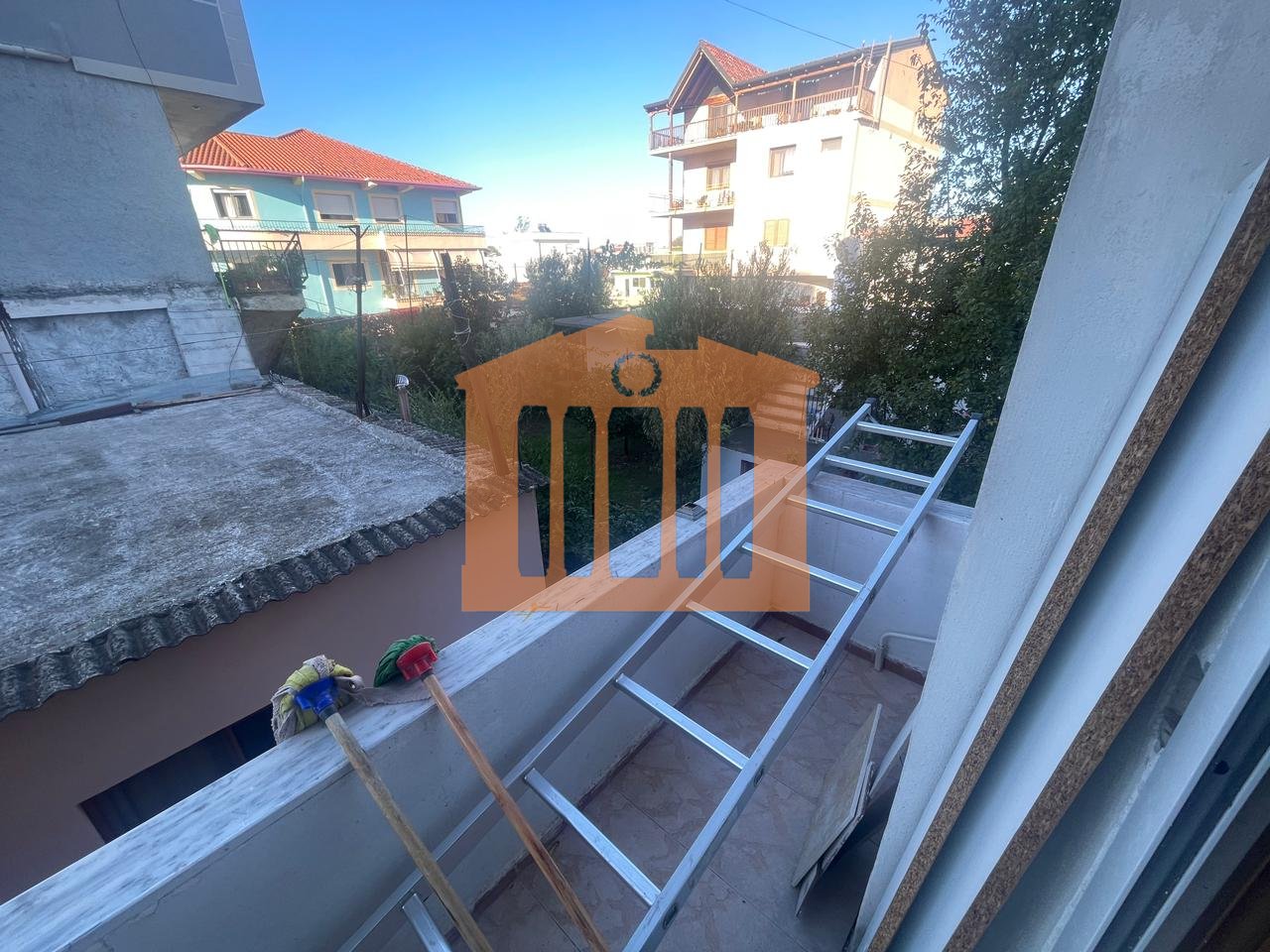 APARTMENT 1+1 IN THE INDUSTRIAL MARKET, DURRES FOR SALE!