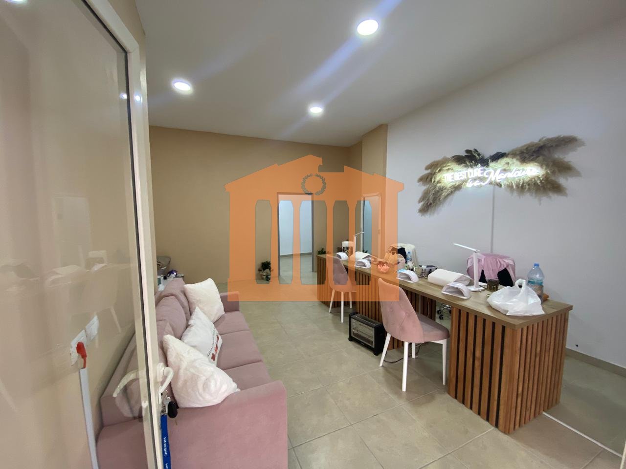 IMMOBILE COMMERCIALE IN VENDITA A KAZAZI, DURAZZO!