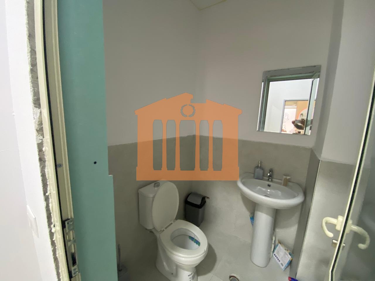 IMMOBILE COMMERCIALE IN VENDITA A KAZAZI, DURAZZO!