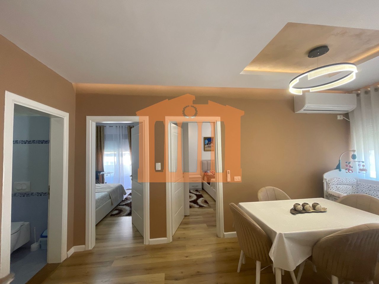 APPARTAMENTO 2+1 VICINO ALLA STAZIONE FERROVIARIA, DURRËS IN VENDITA!