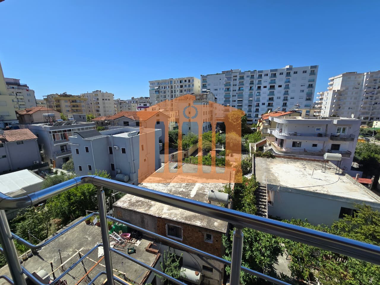 HOTEL SUL MARE A DURAZZO, IN VENDITA!