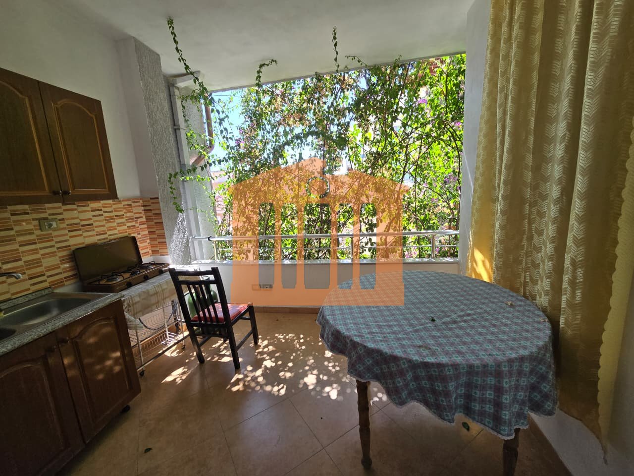 HOTEL SUL MARE A DURAZZO, IN VENDITA!