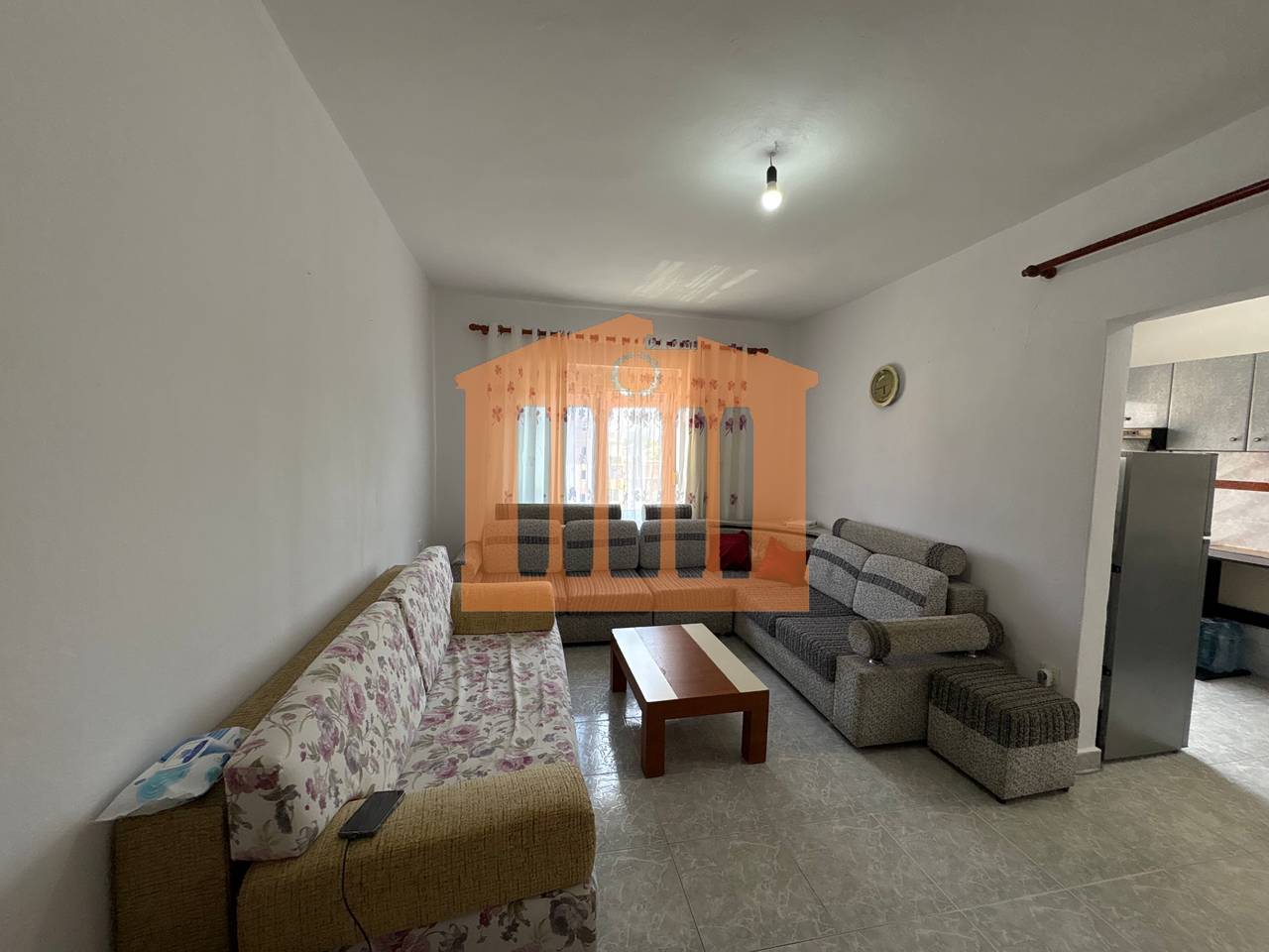 APARTAMENT 1+1 TEK CEZMA FERRES, PER QIRA!