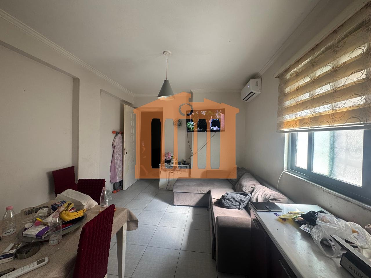 LOCALE COMMERCIALE VICINO AL MUSEO DEI MARTIRI, DURAZZO IN VENDITA!