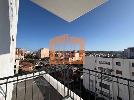 APARTMENT 1+1 NEAR THE CENTER IN KAVAJE, FOR SALE!