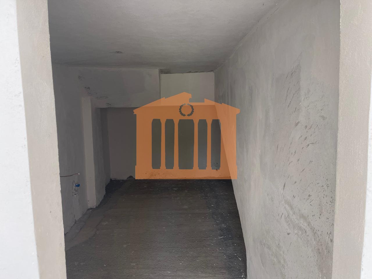 AMBIENT BIZNESI PRANE STADIUMIT DURRES, PER QIRA !