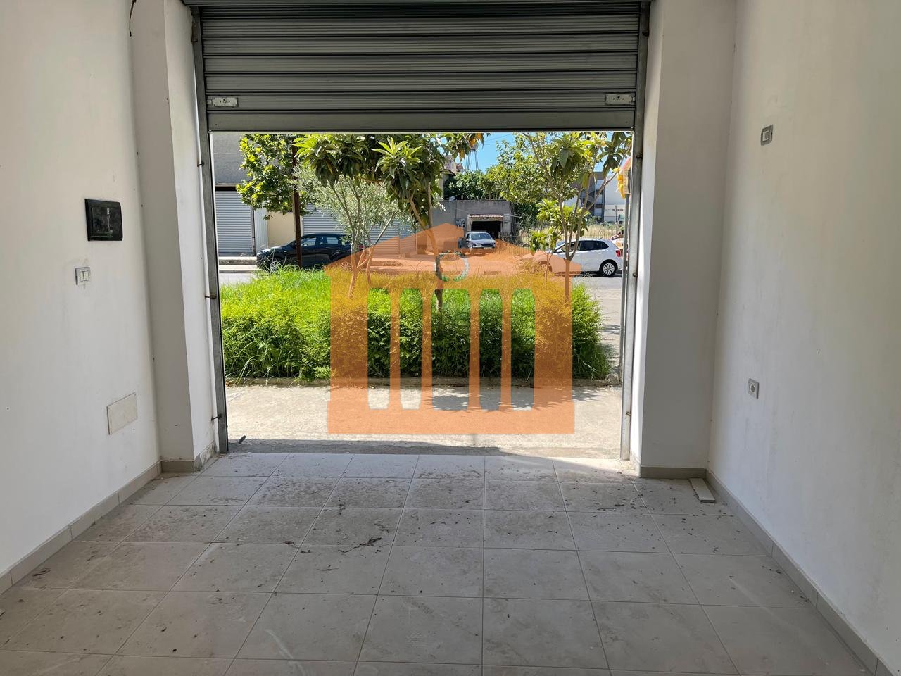 AMBIENT BIZNESI PRANE STADIUMIT DURRES, PER QIRA !