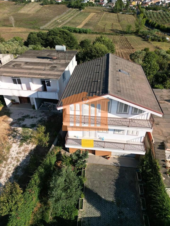 VILLETTE 3 CAMERE A KOXHAS, SHIJAK IN VENDITA!