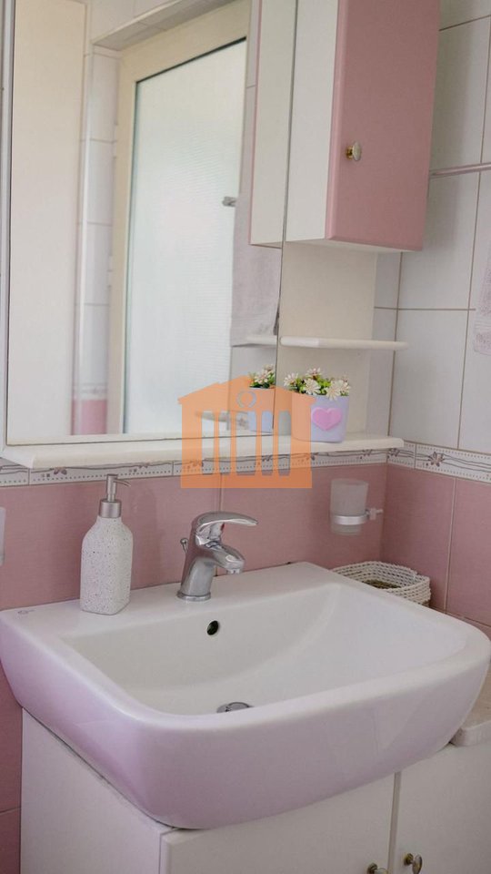 APPARTAMENTO 2+1 NEL CENTRO DI DURAZZO, IN AFFITTO!