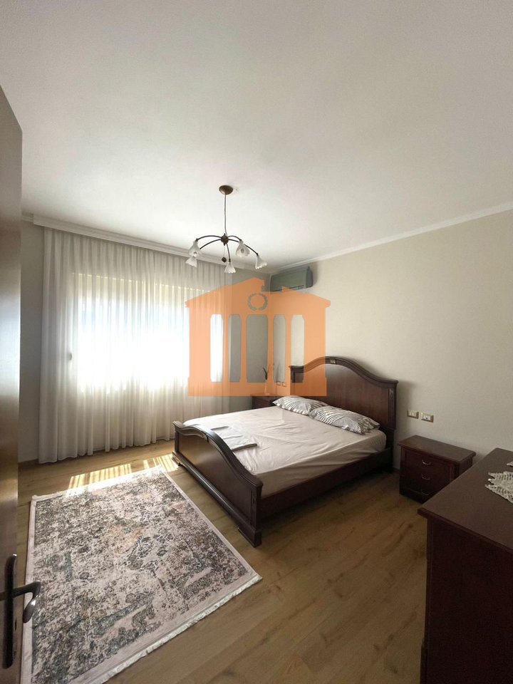 APPARTAMENTO 2+1 NEL CENTRO DI DURAZZO, IN AFFITTO!