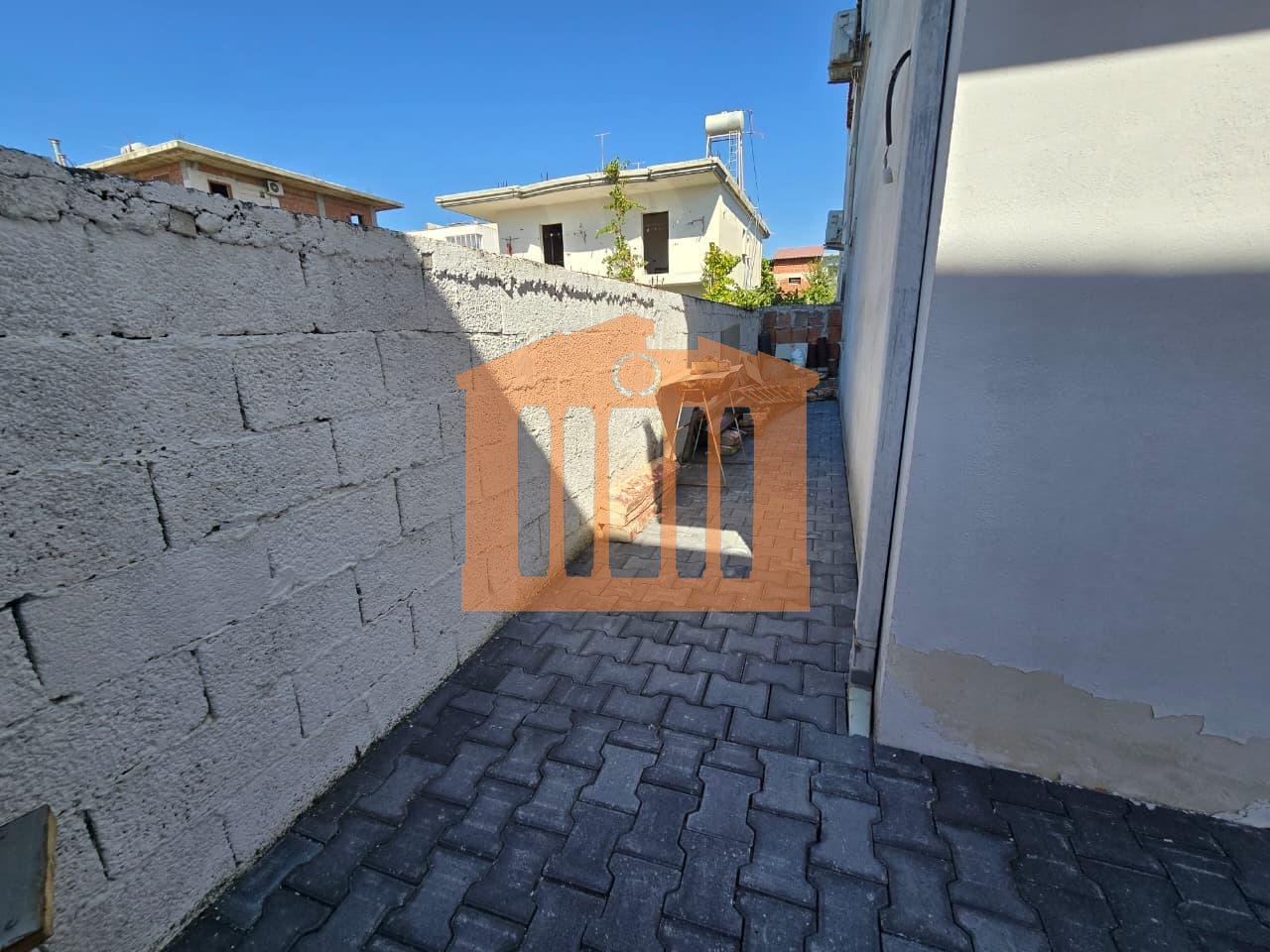 PART 1 OF A 2-STORY VILLA IN FORMER KENETE, FOR SALE!