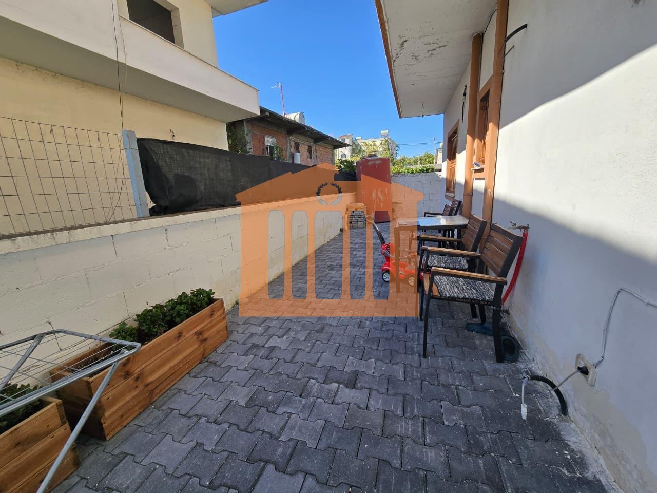 PART 1 OF A 2-STORY VILLA IN FORMER KENETE, FOR SALE!