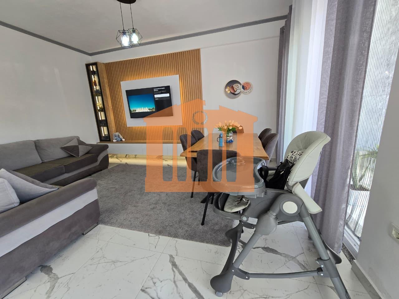 PART 1 OF A 2-STORY VILLA IN FORMER KENETE, FOR SALE!