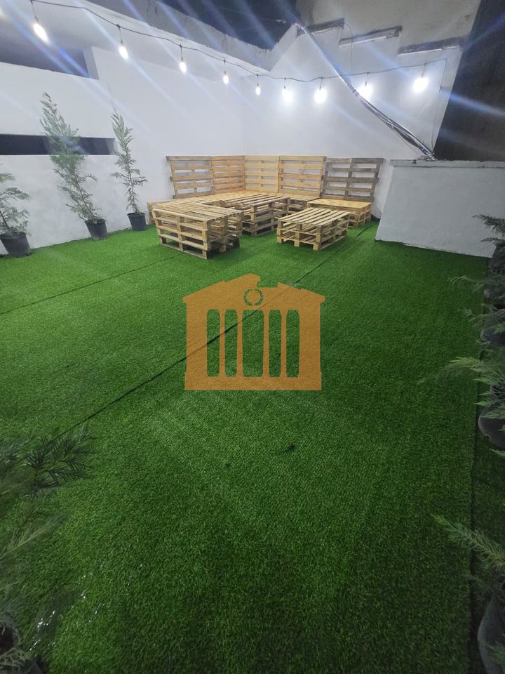 APARTAMENT 1+1 NE SHKEMB TE KAVAJES, PER SHITJE !