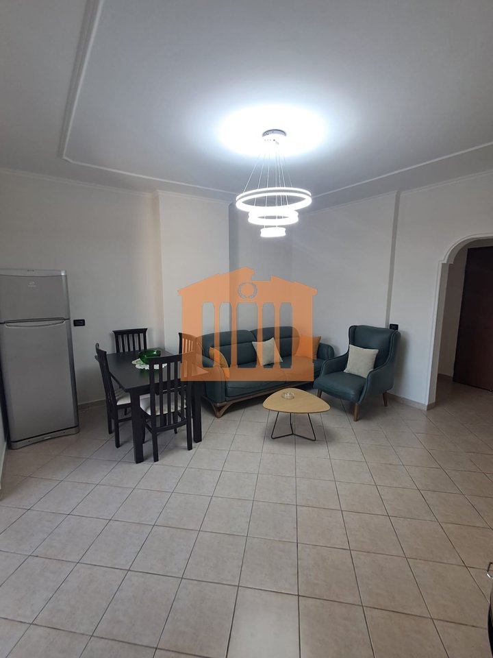 Appartamento 1+1 nel centro di Durazzo, in affitto!