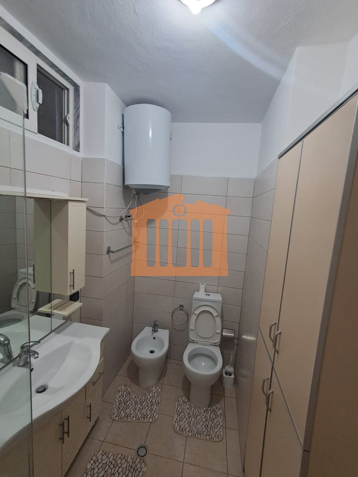 Appartamento 1+1 nel centro di Durazzo, in affitto!