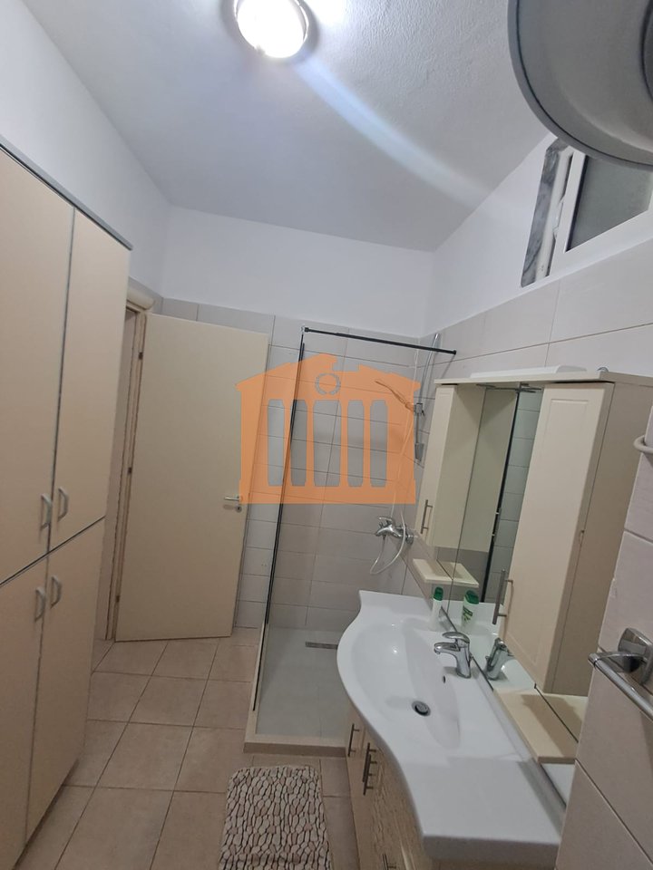 Appartamento 1+1 nel centro di Durazzo, in affitto!
