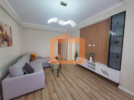 APARTAMENT 1+1 NE PLAZH DURRES, PER SHITJE !