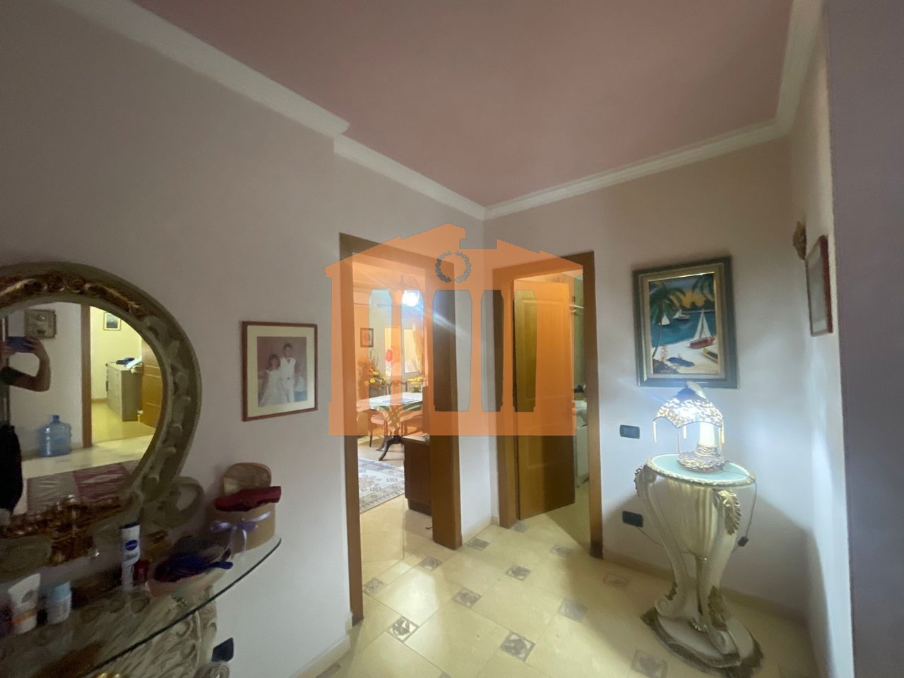 APPARTAMENTO 3+2+2 PRESSO IL MUSEO DEI MARTIRI A DURAZZO, IN VENDITA!