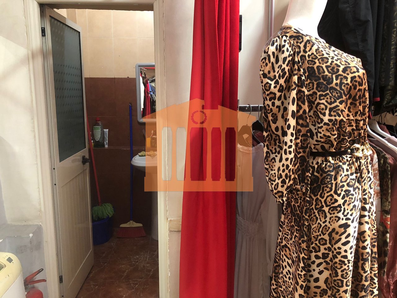 NEGOZIO IN CENTRO CITTÀ - DURAZZO, IN VENDITA!