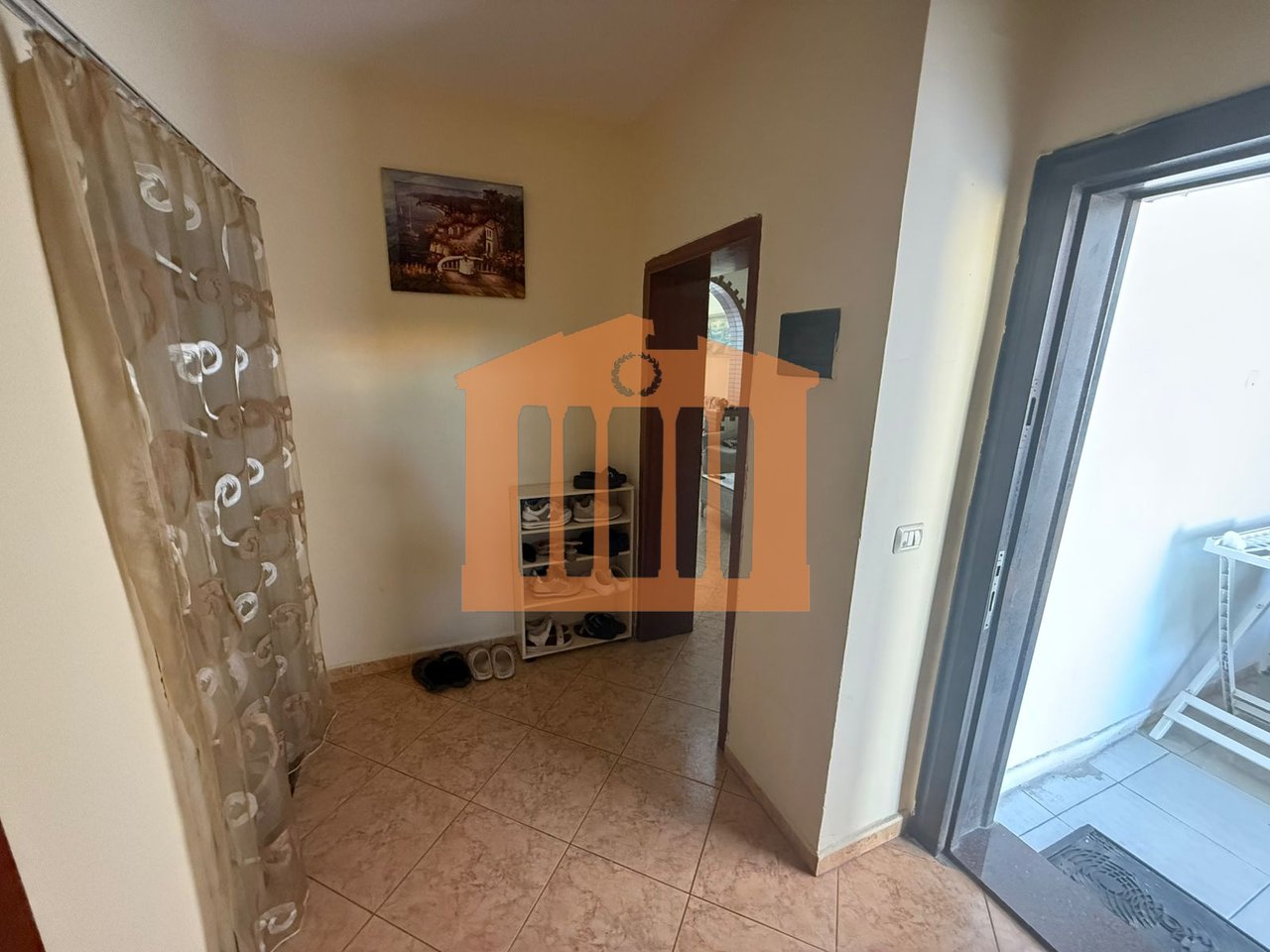 APPARTAMENTO 3+1 VICINO ALL'OSPEDALE A DURAZZO, IN VENDITA!