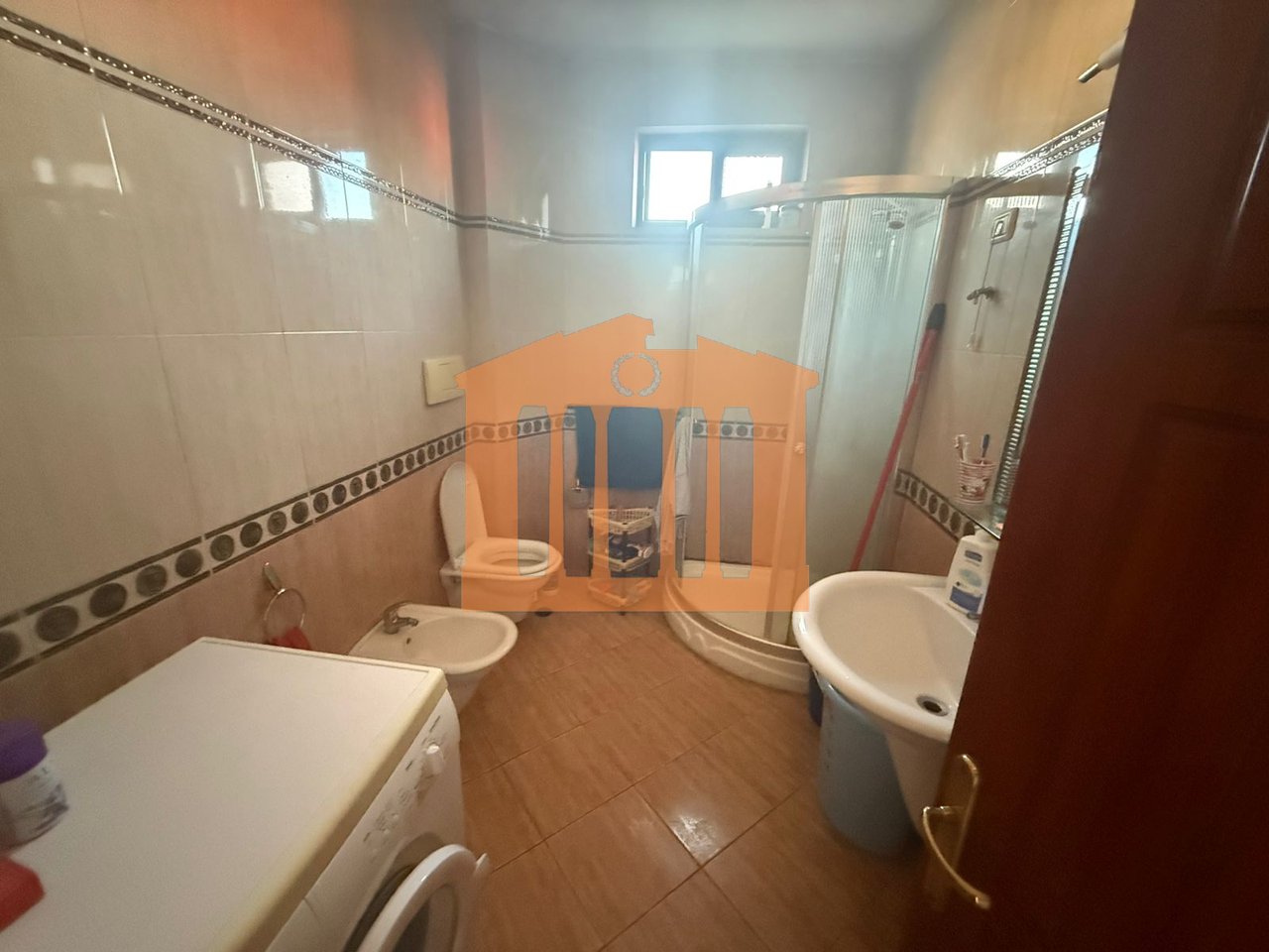 APPARTAMENTO 3+1 VICINO ALL'OSPEDALE A DURAZZO, IN VENDITA!