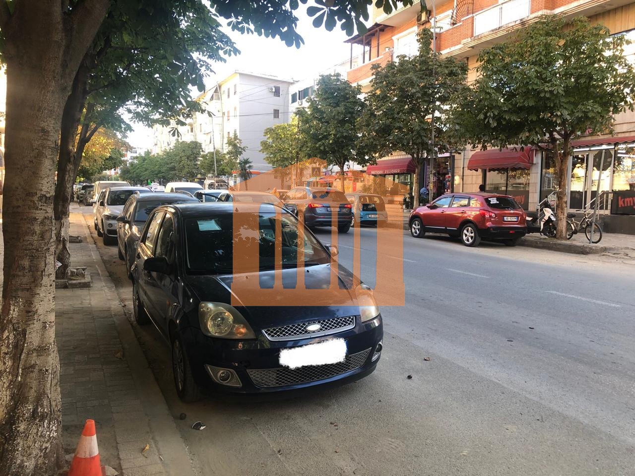 NEGOZIO IN CENTRO CITTÀ - DURAZZO, IN VENDITA!