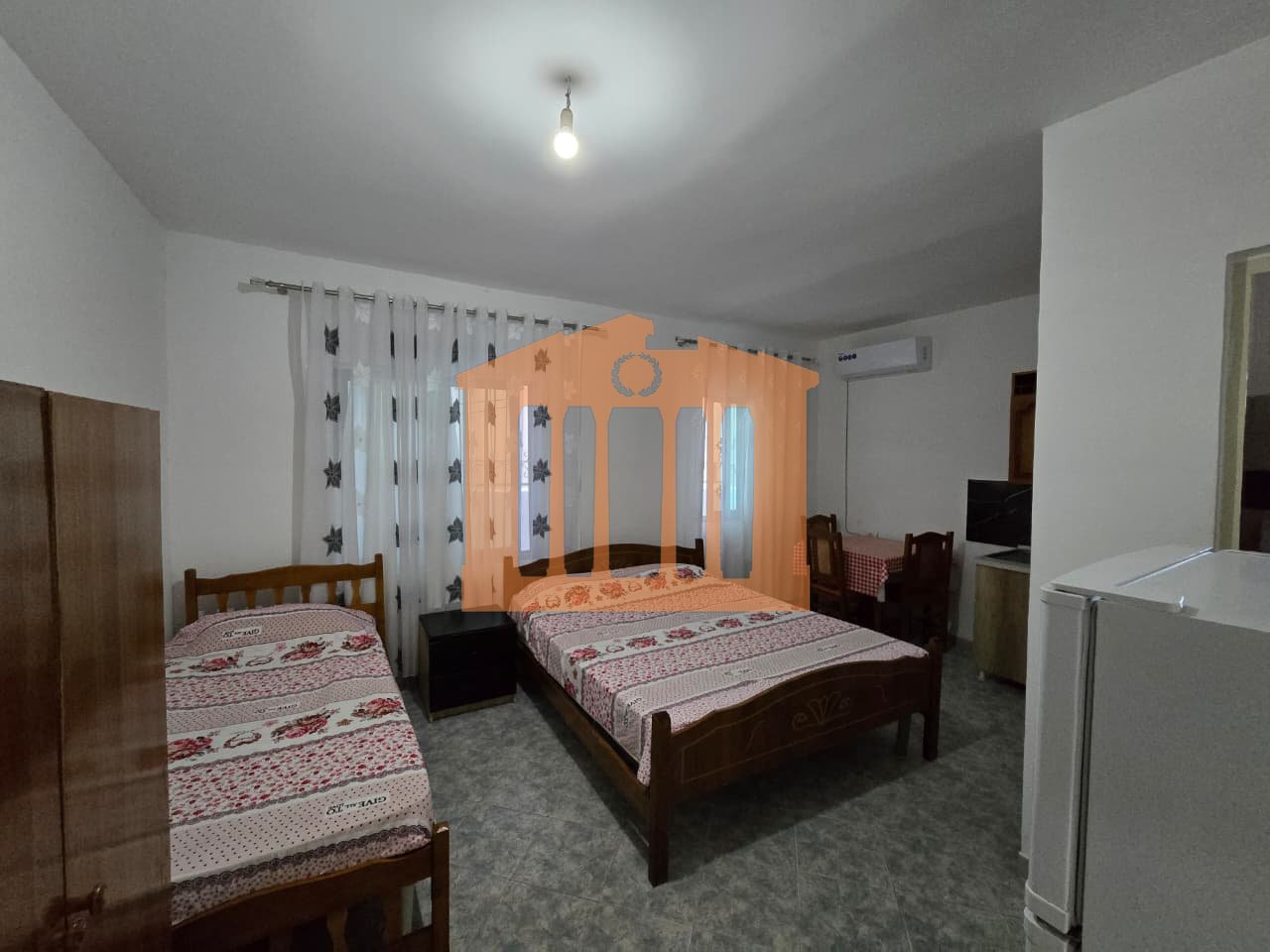 MINI HOTEL NE PLAZH - DURRES, PER SHITJE!