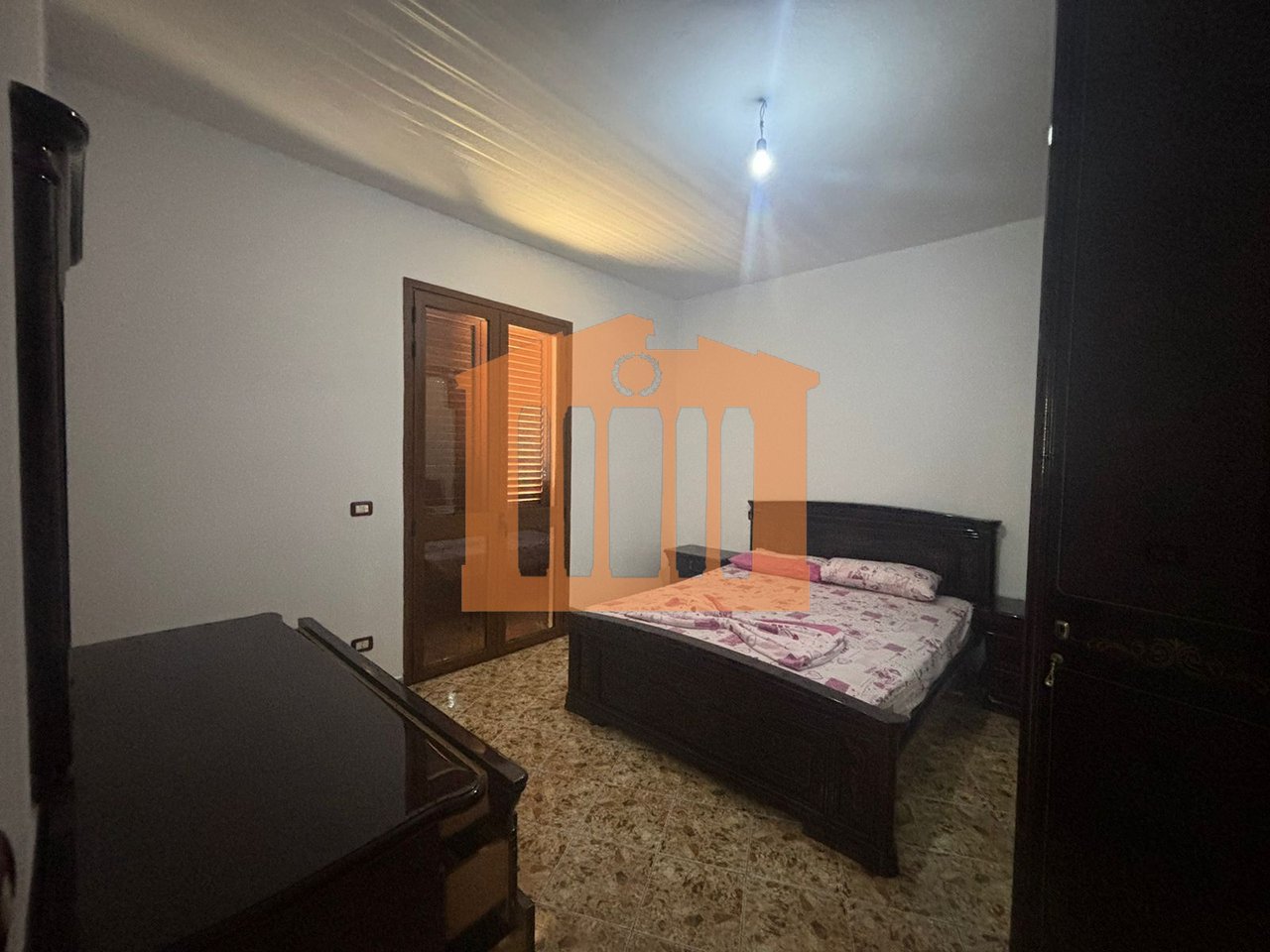 KATI I DYTE I NJE VILE 3 KATSHE NE SPITALL, PER  QIRA!