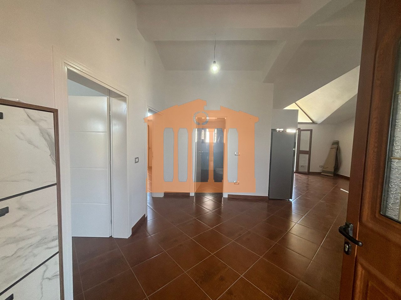 KATI I TRETEI NJE VILE 3 KATSHE NE SPITALL, ME QIRA!