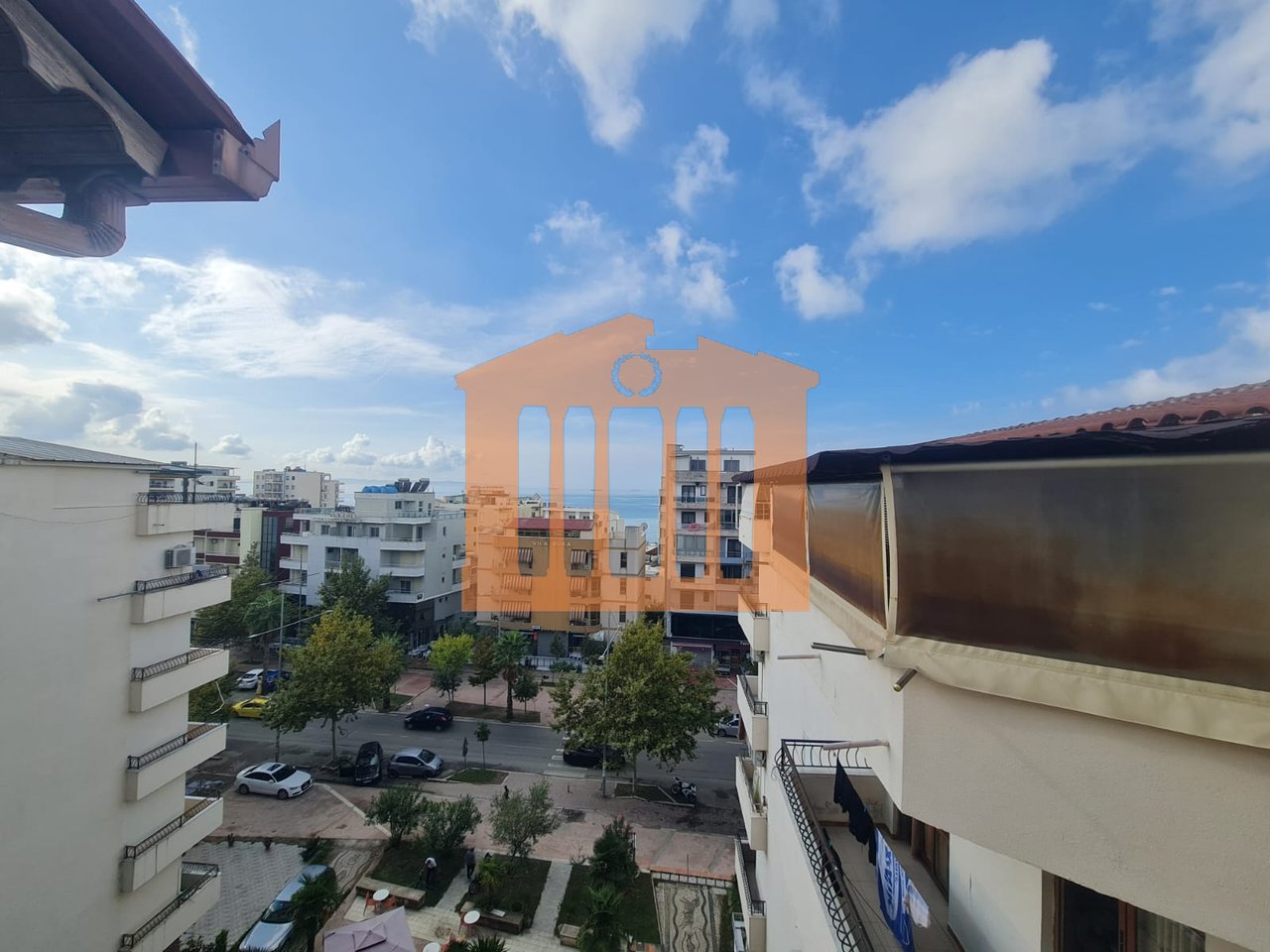 APARTAMENT 1+1  NE PLAZH -DURRES , PER QIRA!